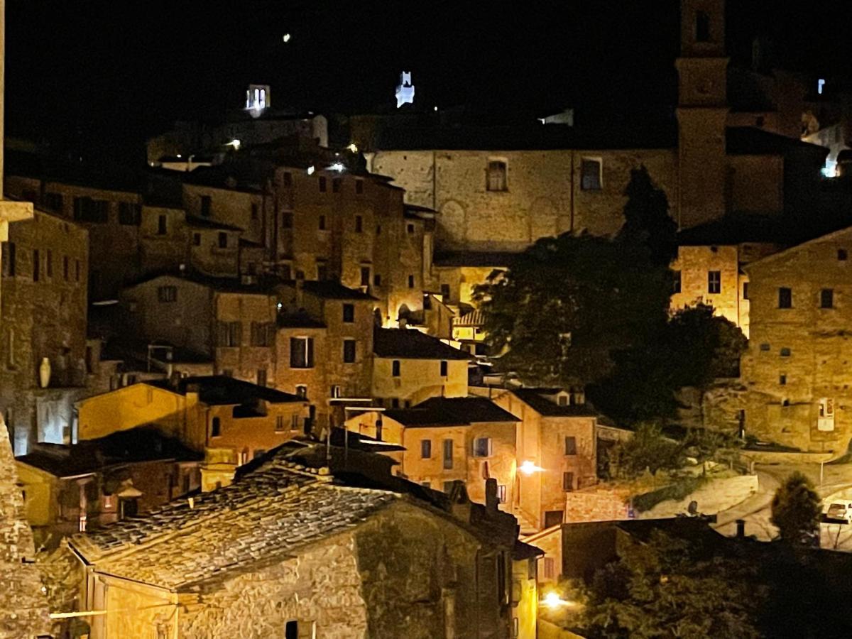 Pulcinella Appartamento Tipico Centro Storico Montepulciano Ngoại thất bức ảnh